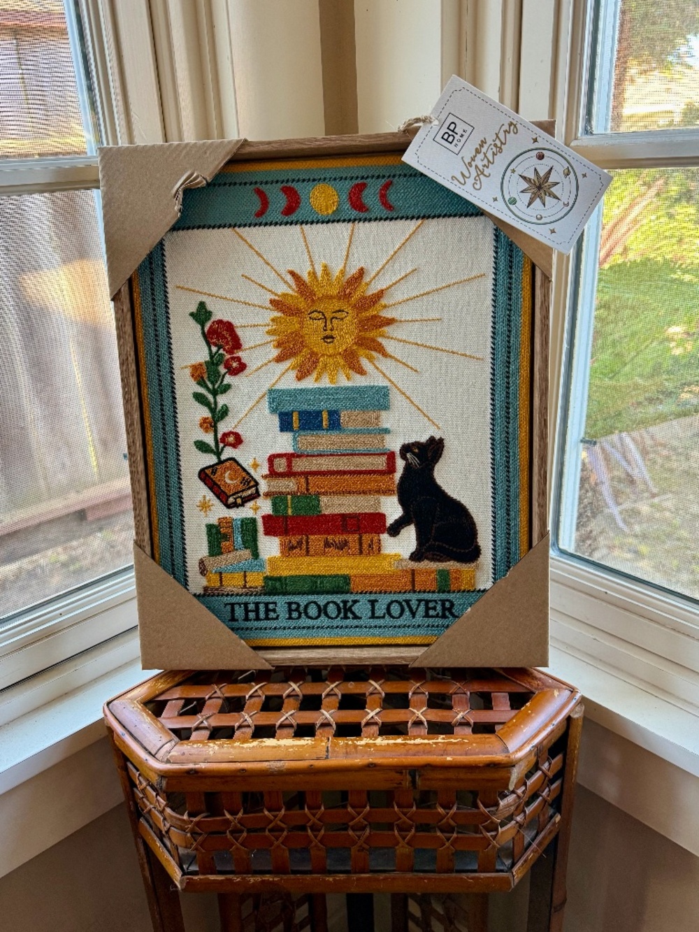 BP HOME Textile Embroidery Woven Wall Art "THE BOOK LOVER"  12x15 NEW